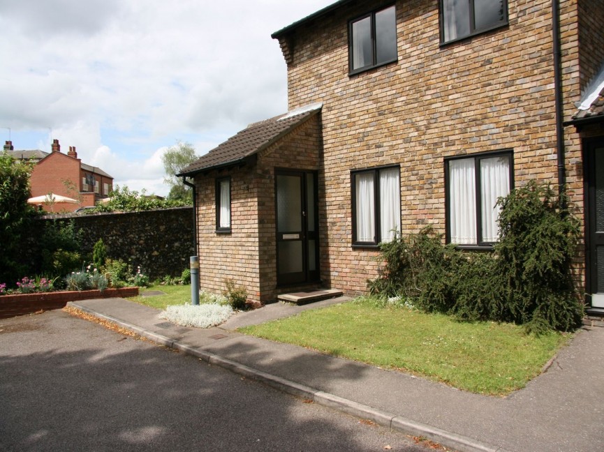 Old Hertford Road, HATFIELD, Hertfordshire
