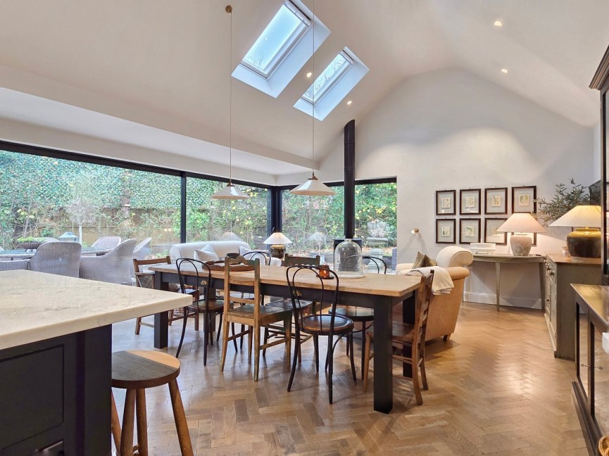4 bedroom House for Sale Ampthill, Bedford