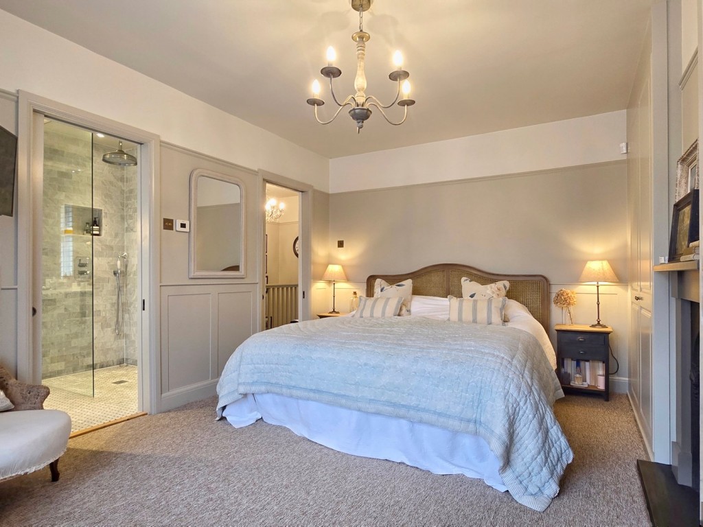Ampthill, Bedford
