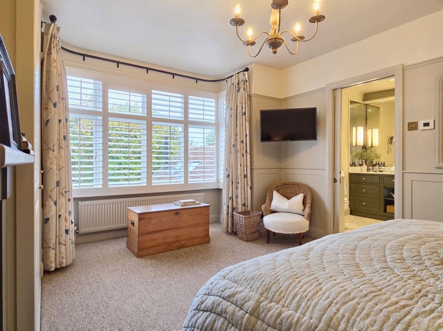 4 bedroom House for Sale Ampthill, Bedford