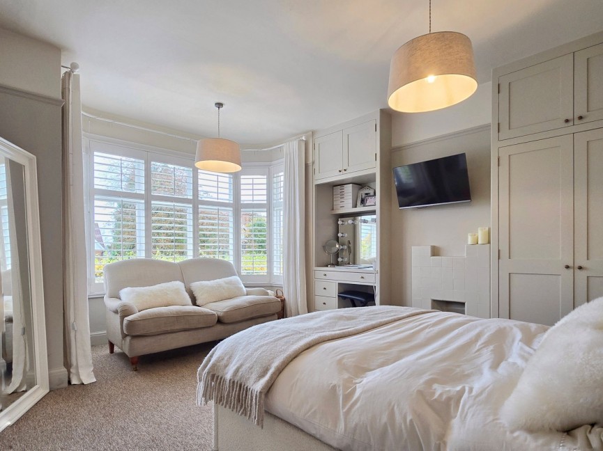 4 bedroom House for Sale Ampthill, Bedford