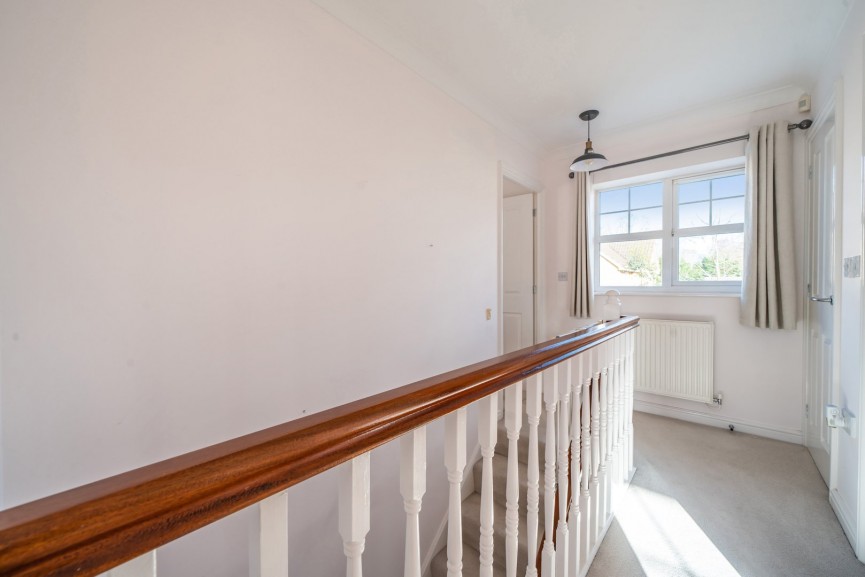3 bedroom House for Letting Midland Way, Henlow, Bedfordshire