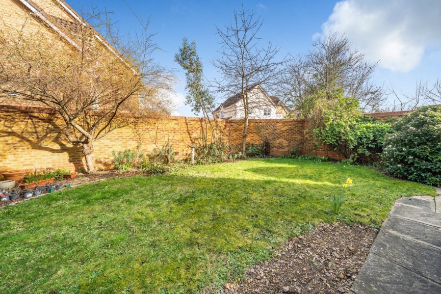 3 bedroom House for Letting Midland Way, Henlow, Bedfordshire