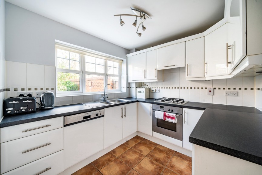 3 bedroom House for Letting Midland Way, Henlow, Bedfordshire