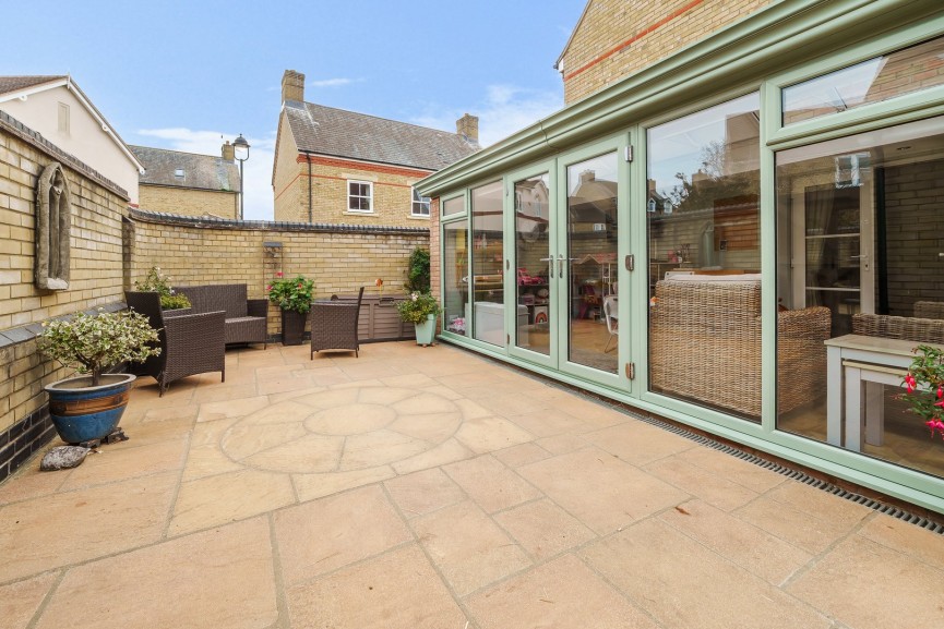 3 bedroom House for Sale Copperfield Close, Fairfield, Bedfordshire