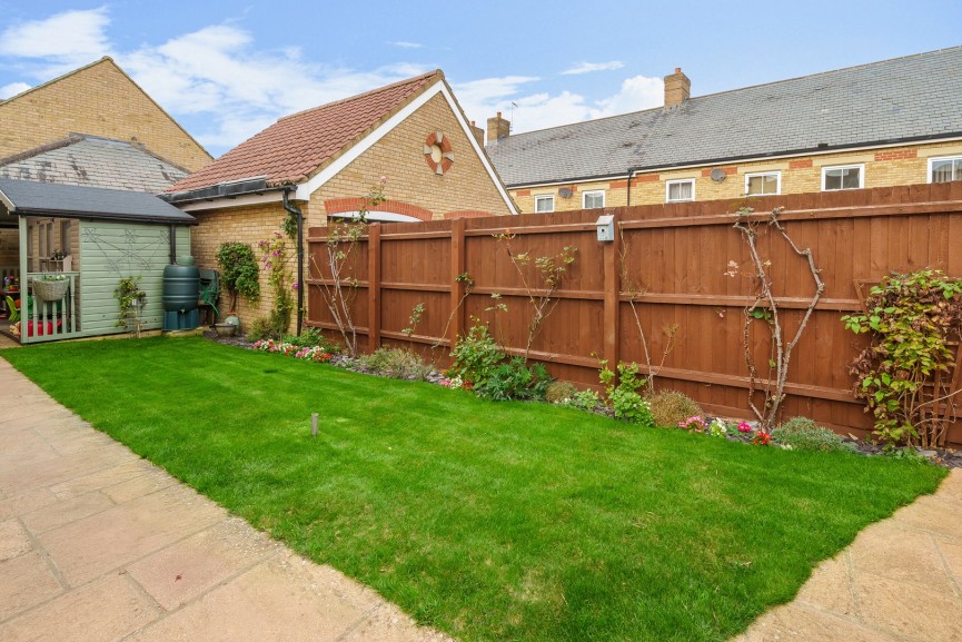 3 bedroom House for Sale Copperfield Close, Fairfield, Bedfordshire