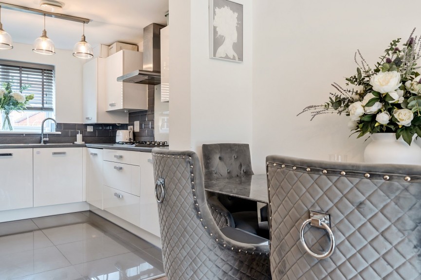 3 bedroom House for Sale Sparrow Gardens, Lower Stondon, Bedfordshire