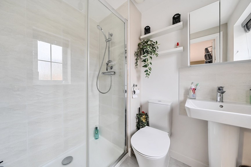 3 bedroom House for Sale Sparrow Gardens, Lower Stondon, Bedfordshire
