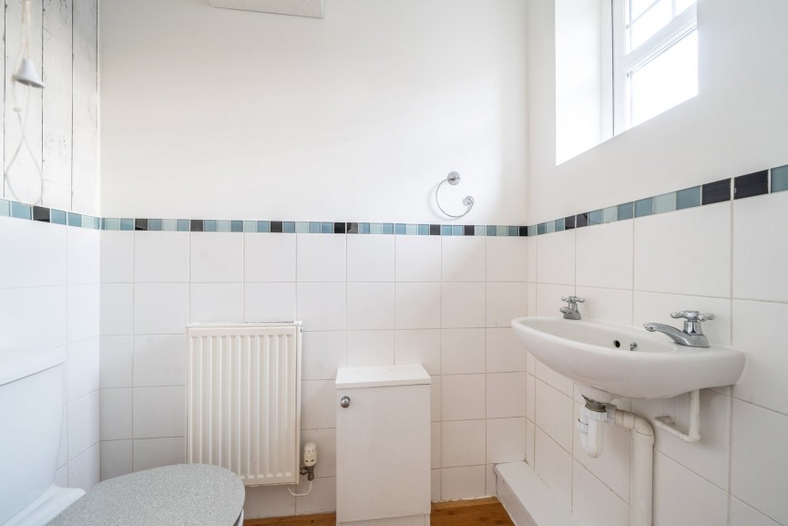 3 bedroom House for Sale Henlow