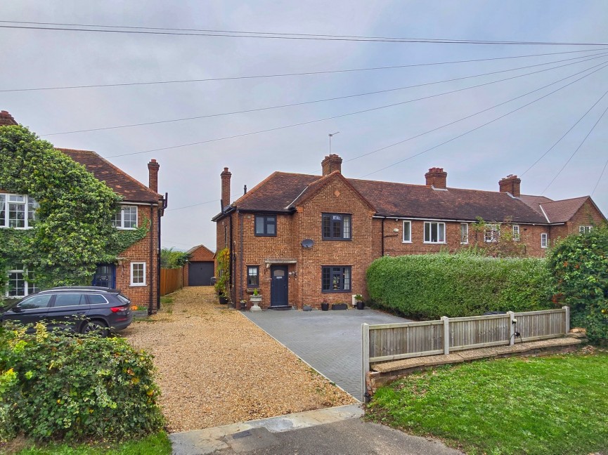3 bedroom House for Sale Marston Moretaine, Bedfordshire