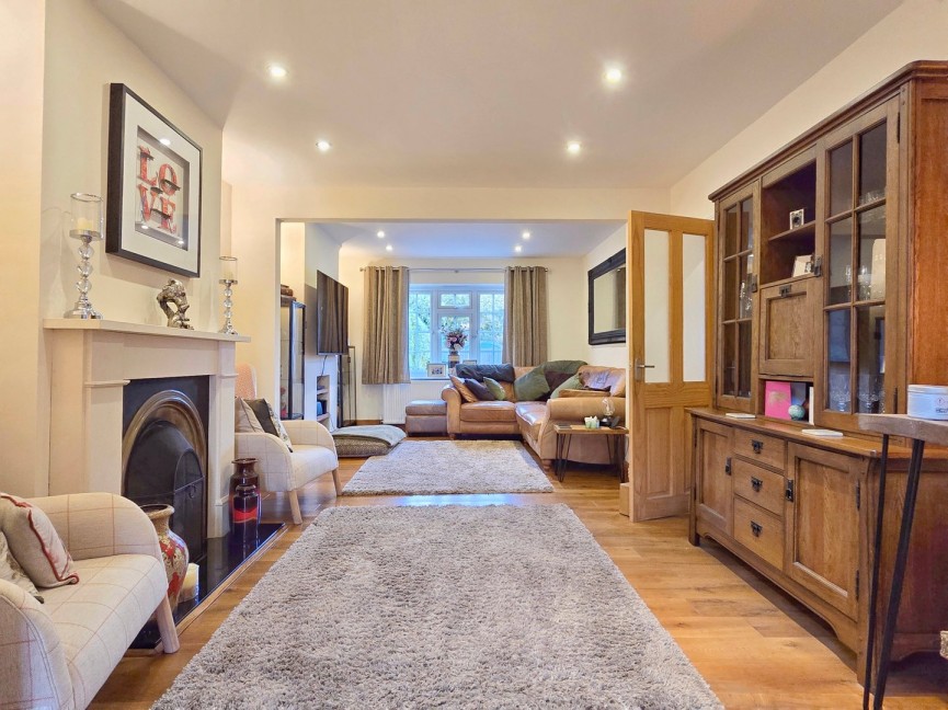 3 bedroom House for Sale Marston Moretaine, Bedfordshire