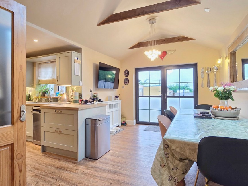 3 bedroom House for Sale Marston Moretaine, Bedfordshire