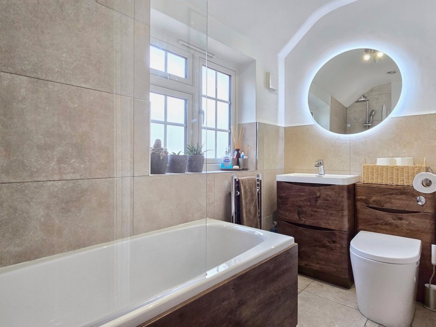 3 bedroom House for Sale Marston Moretaine, Bedfordshire