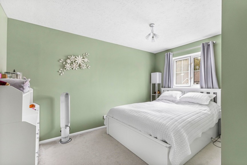 3 bedroom House for Sale Heyford Way, Hatfield, Hertfordshire