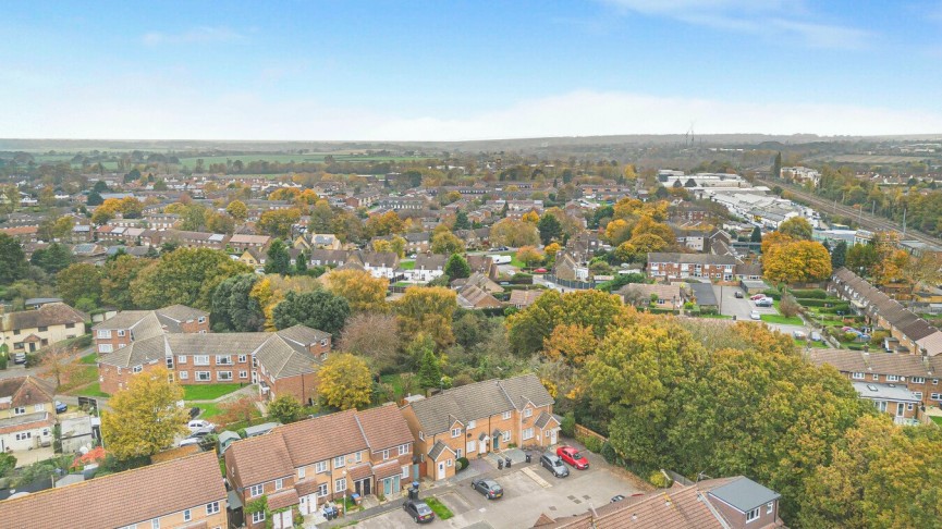 3 bedroom House for Sale Heyford Way, Hatfield, Hertfordshire