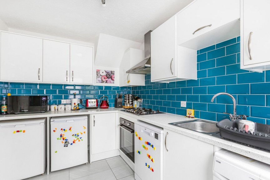3 bedroom House for Sale Heyford Way, Hatfield, Hertfordshire