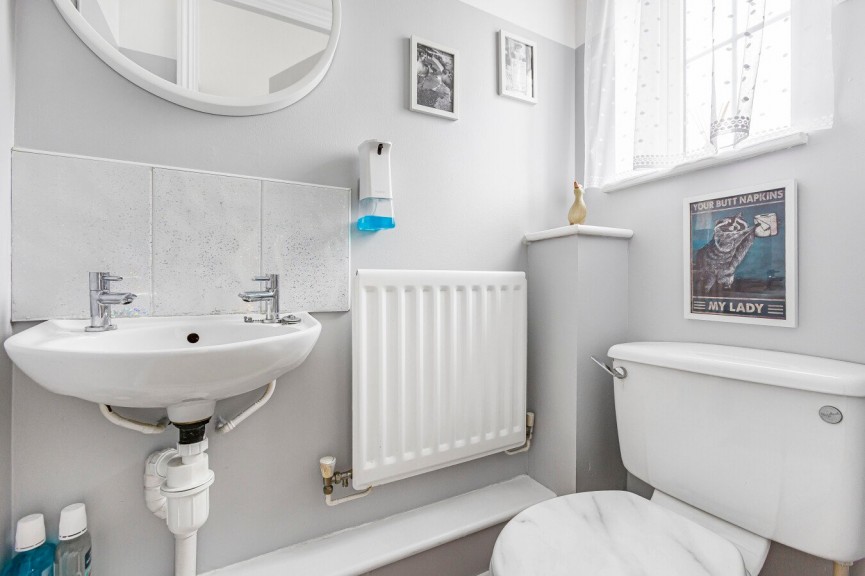 3 bedroom House for Sale Heyford Way, Hatfield, Hertfordshire