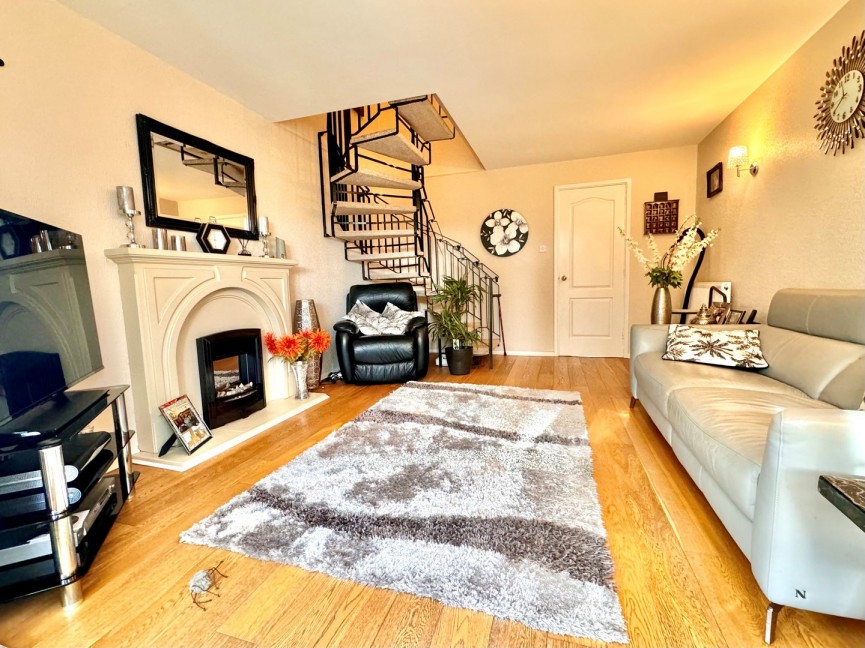 2 bedroom House for Sale Barley Rise, Baldock, Hertfordshire