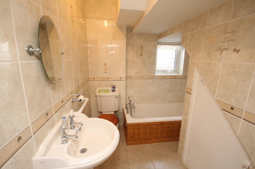 5 bedroom House for Sale Norton Way South, Letchworth Garden City, Hertfordshire