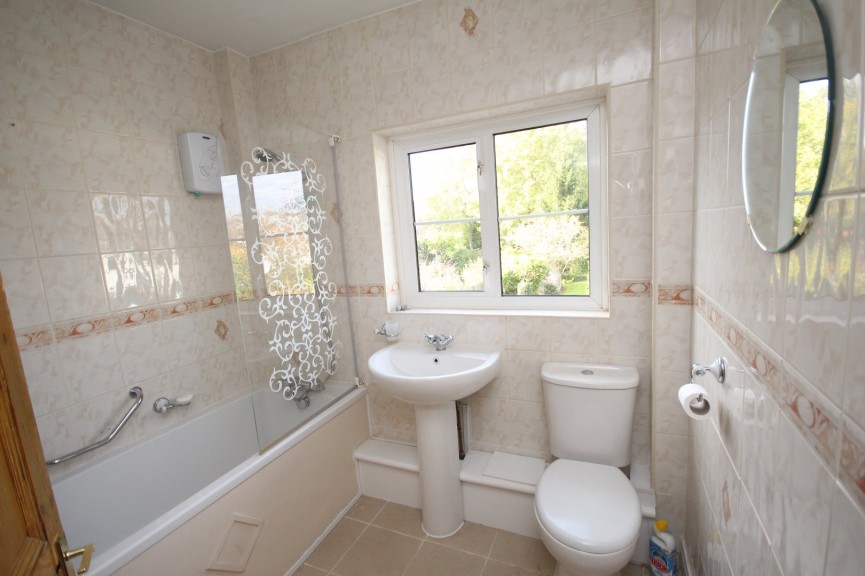 5 bedroom House for Sale Norton Way South, Letchworth Garden City, Hertfordshire
