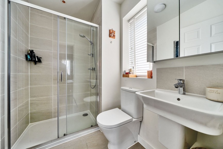 4 bedroom House for Sale Lower Stondon, Henlow, Bedfordshire