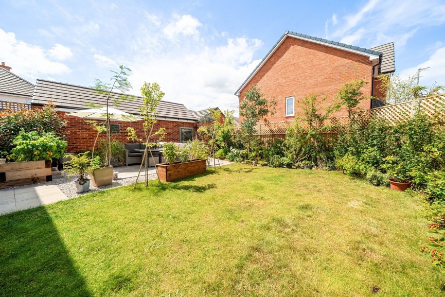4 bedroom House for Sale Lower Stondon, Henlow, Bedfordshire
