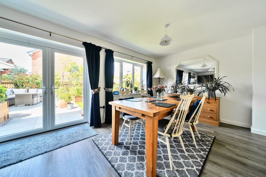 4 bedroom House for Sale Lower Stondon, Henlow, Bedfordshire