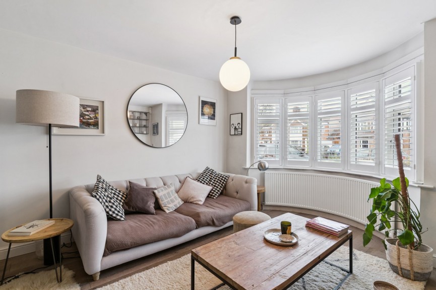 3 bedroom House for Sale Strathmore Avenue, Hitchin, Hertfordshire