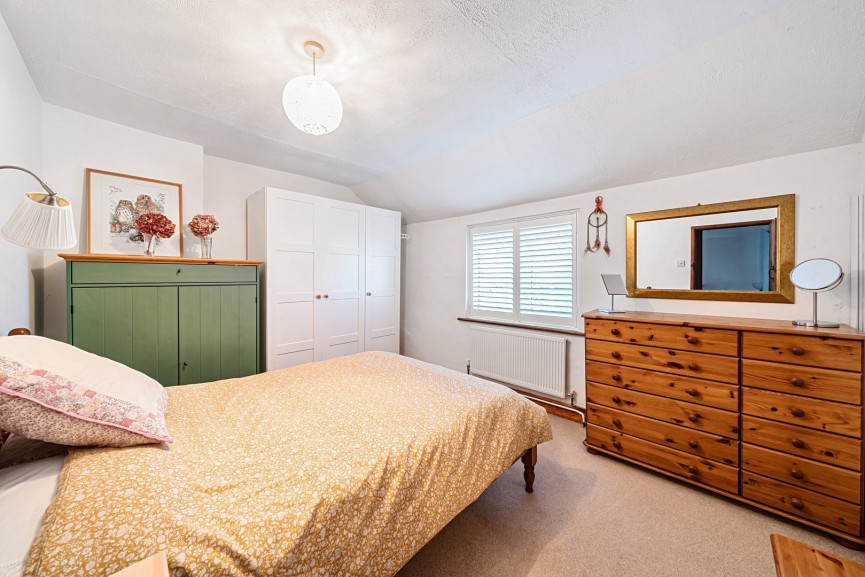 3 bedroom House for Sale Clifton Road, Shefford, Bedfordshire