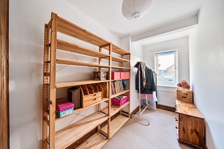 3 bedroom House for Sale Clifton Road, Shefford, Bedfordshire