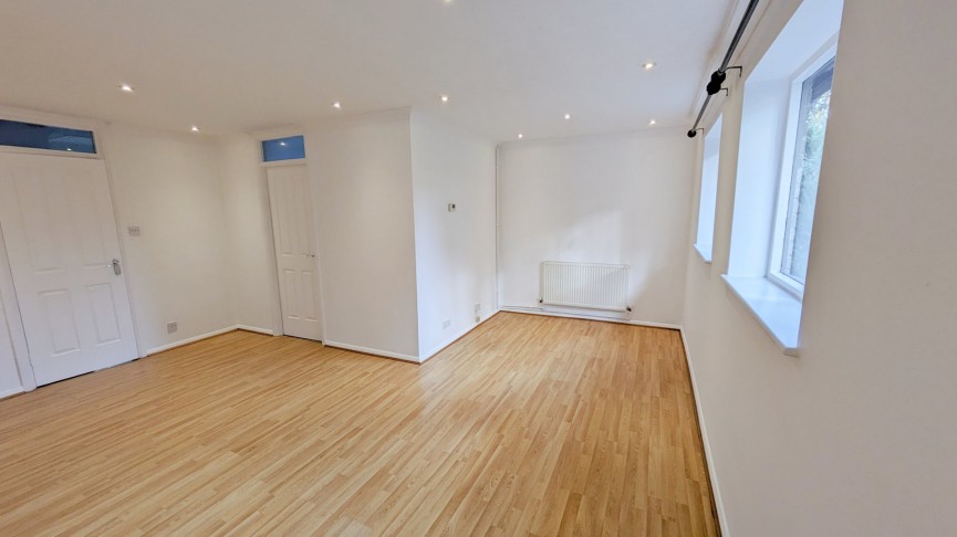 2 bedroom Flat for Sale Old Hertford Road, Hatfield, Hertfordshire