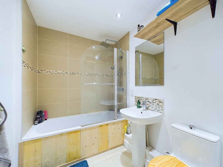 1 bedroom Flat for Sale Portmill Lane, Hitchin, Hertfordshire