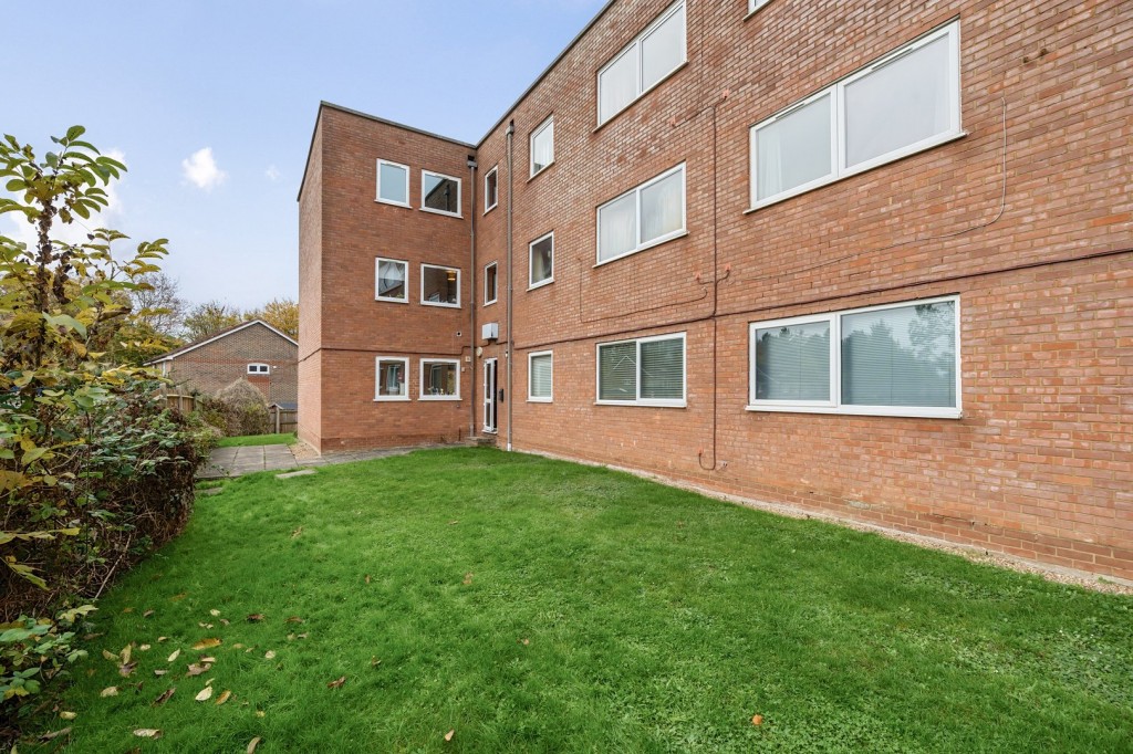 Grove Court, Arlesey, Bedfordshire