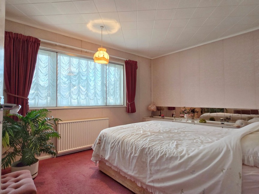 3 bedroom Bungalow for Sale Ampthill, Bedfordshire