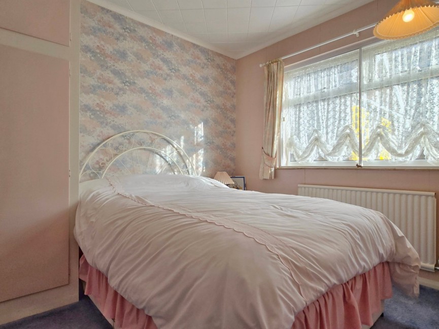 3 bedroom Bungalow for Sale Ampthill, Bedfordshire