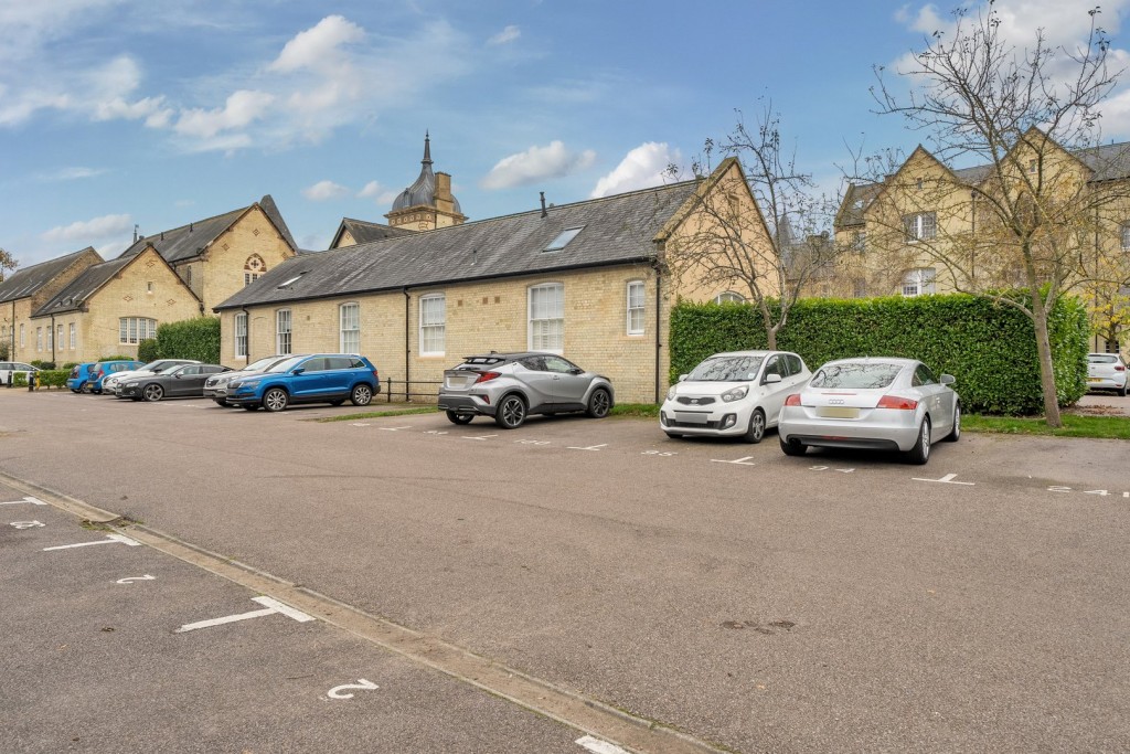 Kingsley Avenue, Fairfield Park, Bedfordshire