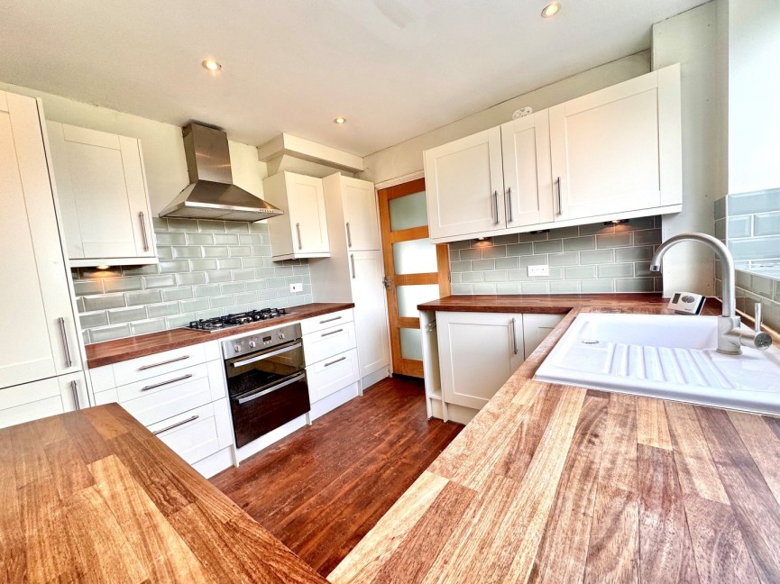 3 bedroom House for Sale The Leas, Baldock, Hertfordshire