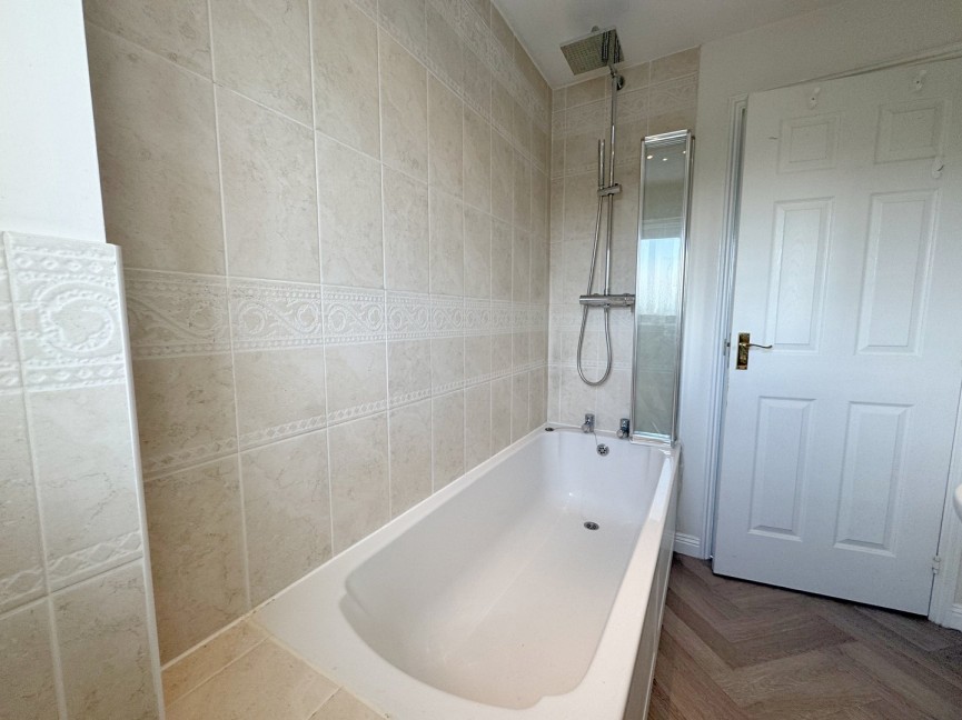 3 bedroom House for Letting Daisy Drive, Hatfield, Hertfordshire