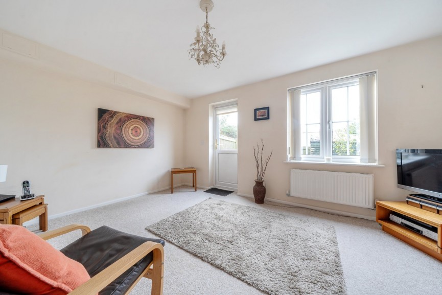 2 bedroom House for Sale Lower Stondon, Henlow, Bedfordshire