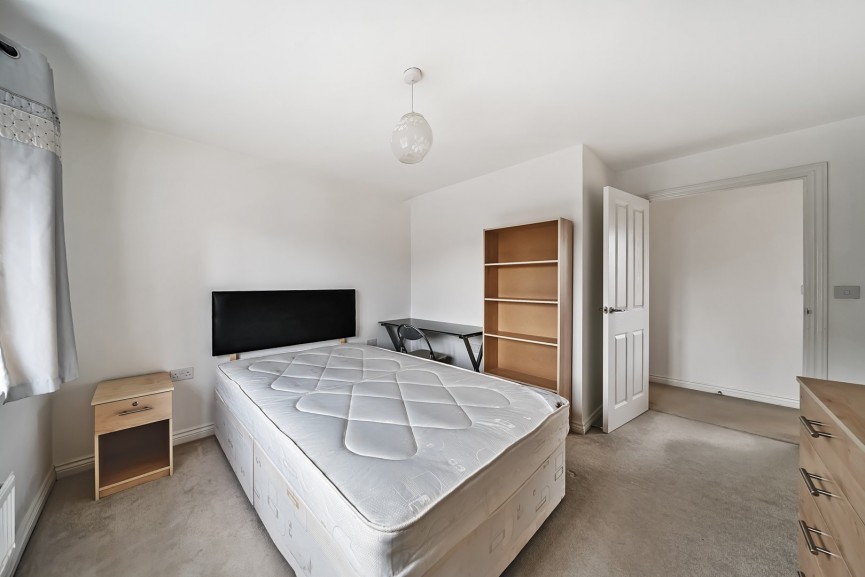 2 bedroom House for Sale Churchill Drive, Flitwick, Bedfordshire