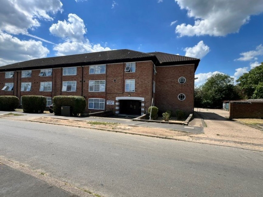 1 bedroom Flat for Letting Boundary Lane, Welwyn Garden City, Hertfordshire