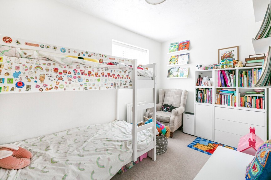 2 bedroom House for Sale Heyford Way, Hatfield, Hertfordshire