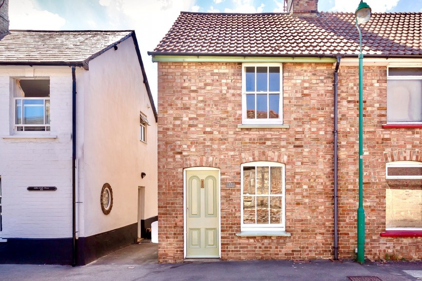 2 bedroom House for Sale West End, ASHWELL, Hertfordshire