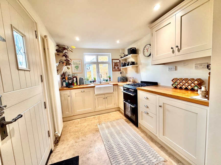 2 bedroom House for Sale West End, ASHWELL, Hertfordshire
