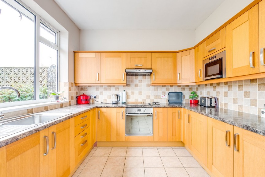 3 bedroom Bungalow for Sale Saffron Road, Biggleswade, Bedfordshire