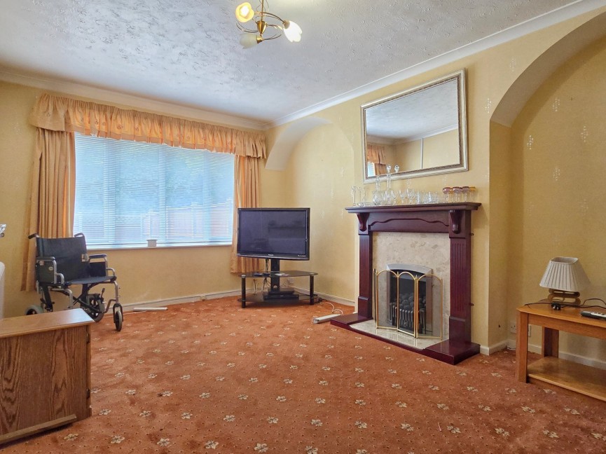 2 bedroom Bungalow for Sale Houghton Conquest, Bedfordshire