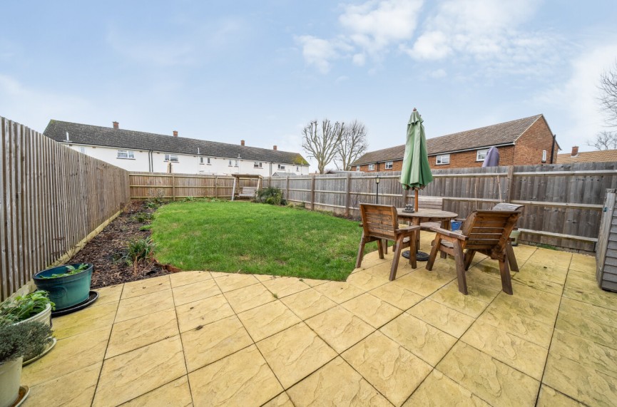 3 bedroom House for Sale Spreckley Close, Henlow, Bedfordshire