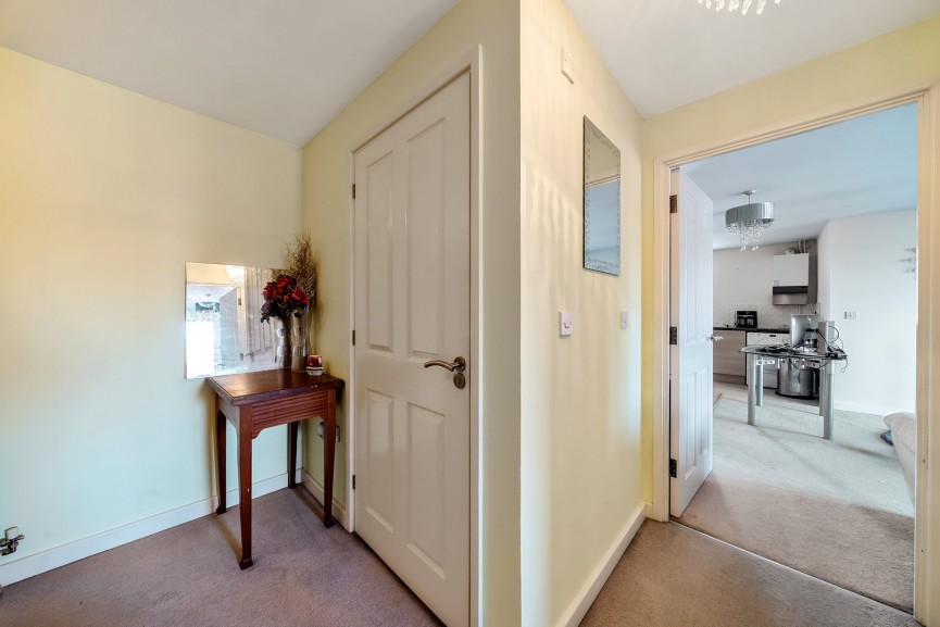 2 bedroom Flat for Sale River View, Shefford, Bedfordshire
