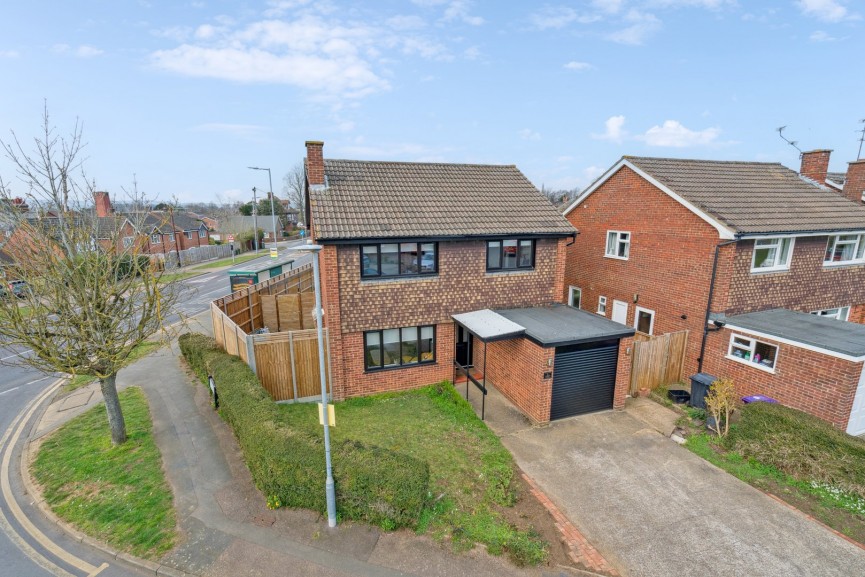 Passingham Avenue, Hitchin, Hertfordshire