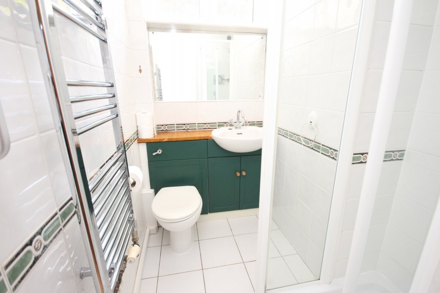 4 bedroom House for Sale Norton Way South, Letchworth Garden City, Hertfordshire